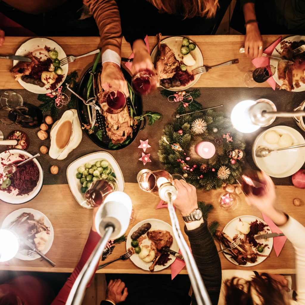 Repas des fêtes entre amis