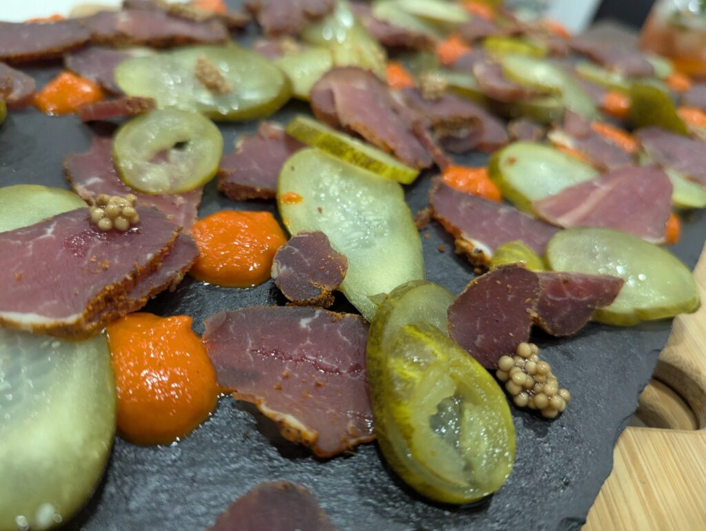 Nouvelle charcuterie maison: porc lomo